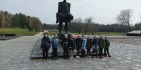 18 апреля 2 "Б" класс посетил Мемориальный комплекс "Хатынь"