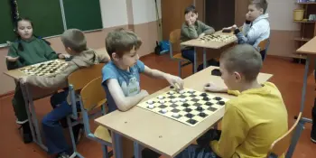 Шашечный турнир "Чёрное и белое"