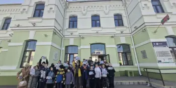 Учащиеся 6 "А" и 6 "Г" классов поучаствовали в профилактической акции "Дети и безопасность"