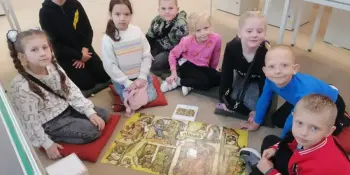 "Откуда к нам пришла книга?"