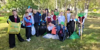 Объединяющую силу для коллектива имеет совместный труд