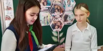 Информационный час на тему "Почитай родителей своих"