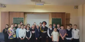 От школьной парты к кадетским погонам