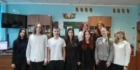 Классный час по теме "Белорусская женщина- символ силы и вдохновения".